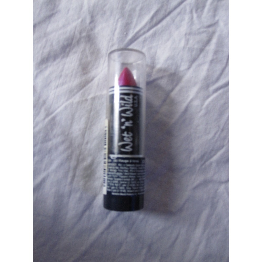 NEW Wet N' Wild Lipstick in Hot Metallic Pink #521 Pink Fuchsia with Blue Pearl!